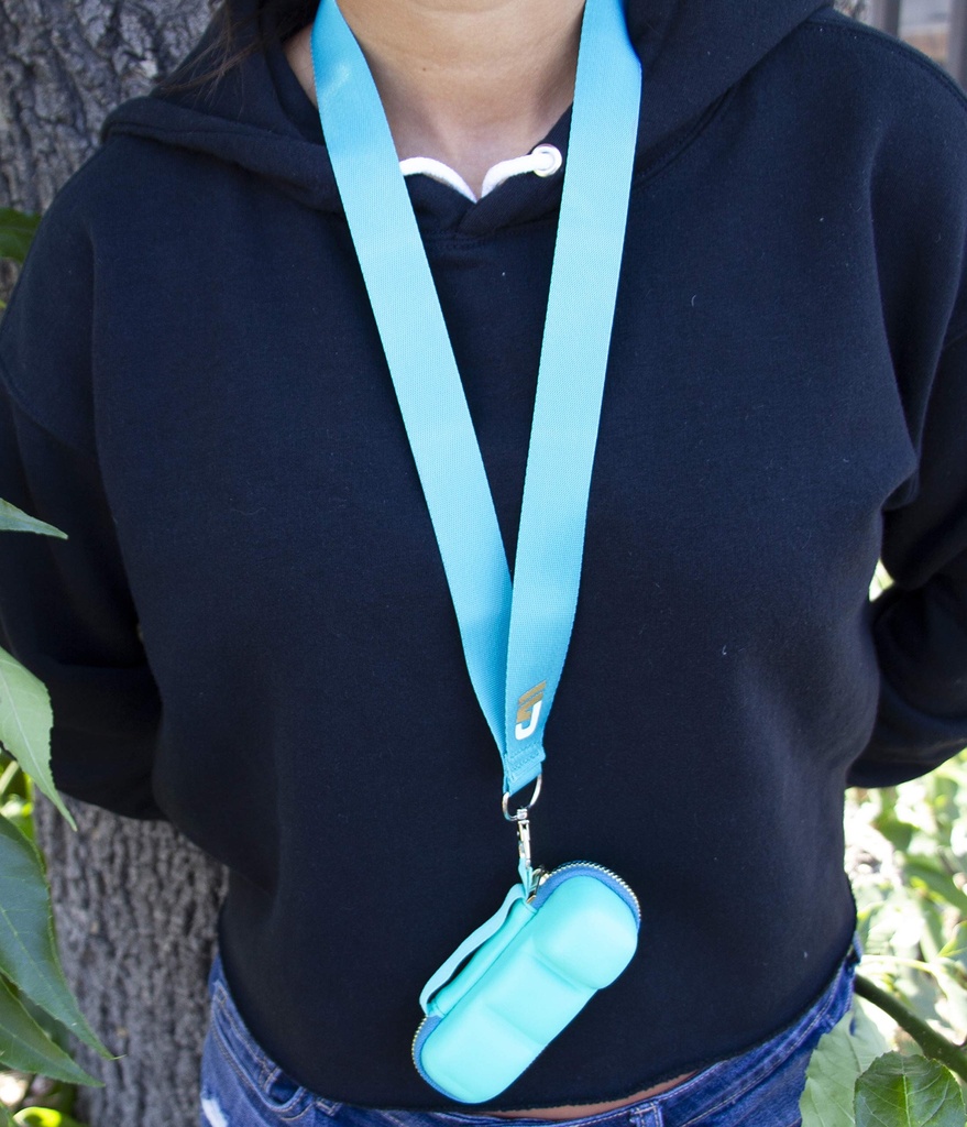 casematix-turquoise-asthma-inhaler-trave-5.jpg