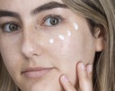 smoothing-eye-cream-with-caffeine---05-f-3.jpg