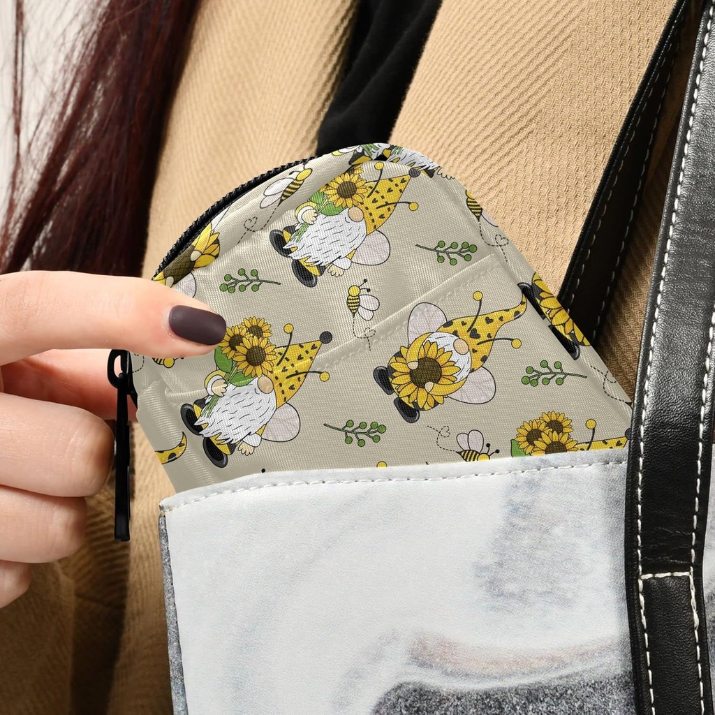 gnome-bees-pill-box-7-day-pill-case-trav-5.jpg