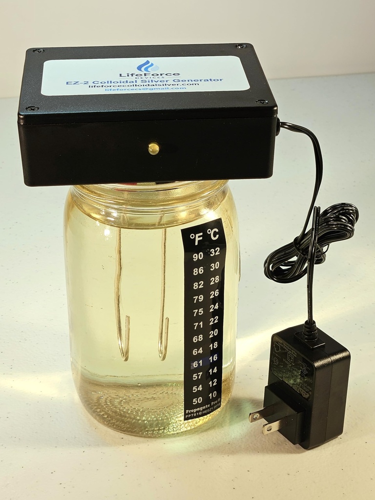 Kompaktowy EZ-2 Deluxe Silver Generator Pakiet - Wtyczka w DIY Fresh Silver Maker z 10 przewodami gage do domu - Zrób 32oz w 16 minut