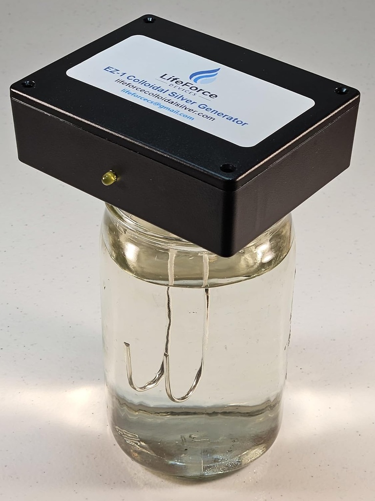 Kompaktowy EZ-1 Barebones Silver Generator - Battery- napędzany DIY Fresh Silver Maker - Przenośny zestaw robi 32oz w 22 minuty (12- Gauge)