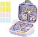 Travel Pill Organizer Box z etykietami, 7 Komory Przenośne Mini Pill Case, Daily Medication Organizer Storage Pill Container for Pocket Pharmacy (Purple, S)